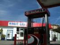 How the Disappearance of a Gas Station's 'Magic Gas' Sign Pissed ...