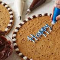 About Our Cookie Cakes | Great American Cookies