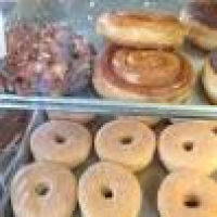 Angel Doughnuts - 11 Photos & 13 Reviews - Donuts - 141 Ventura St ...