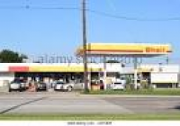 Gas Station Convenience Store In Stock Photos & Gas Station ...