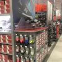 Sports Authority - CLOSED - 17 Photos & 22 Reviews - Sporting ...