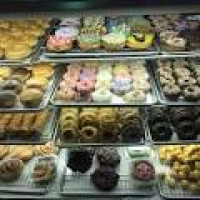 Daily Fresh Donuts - 10 Photos & 15 Reviews - Donuts - 1154 W ...