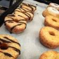 Yum Yum Donuts - 10 Photos & 14 Reviews - Donuts - 2633 N Figueroa ...