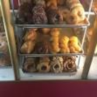 Star-Lights Donuts - 16 Photos & 12 Reviews - Donuts - 900 Market ...