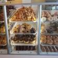 Jelly Dougnut - 16 Photos & 27 Reviews - Donuts - 1100 Marshall Rd ...