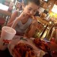 Hooters - CLOSED - 10 Photos & 19 Reviews - Chicken Wings - 7285 ...
