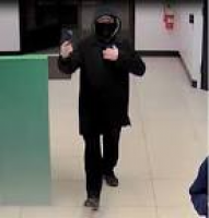 Armed man holds up Wallingford bank