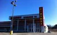 Holiday Cinemas Stadium 14 in Wallingford, CT - Cinema Treasures