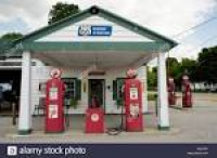 Ambler's Texaco Gas Station at the Intersection of Route 66 and ...