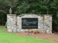 Rivercliff Swim and Racqet Club