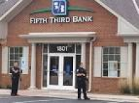 FBI: Rolling Meadows bank robbed by suspect in Schaumburg heist
