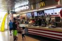 McDonald's at the O'Hare Oasis - Picture of McDonald's, Schiller ...