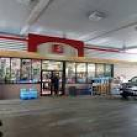 Speedway - 11 Photos & 11 Reviews - Gas Stations - 201 N Milwaukee ...