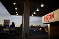 Exxon Shows The Benefits of Being Big in a World of Low Oil Prices