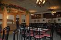 The 10 Best Restaurants Near Holiday Inn Evansville Airport Hotel