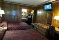 Book Renatto Inn in Clinton | Hotels.com