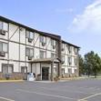 Super 8 by Wyndham Waterloo - 10 Photos - Hotels - 1825 LaPorte Rd ...