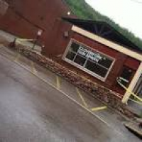 Crews say straight-line winds caused damage in Harlan County