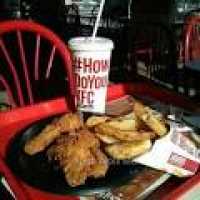 KFC - 24 Photos & 11 Reviews - Fast Food - 1055 Route 1 South ...
