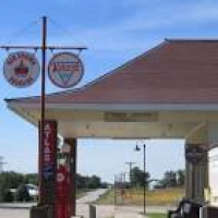 1588 best old gas stations images on Pinterest | Gas station, Old ...
