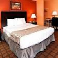 Econo Lodge - 17 Photos & 25 Reviews - Hotels - 321 Broadway ...