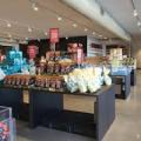 Lindt Factory Outlet - 15 Photos - Chocolate & Chocolatiers - 16 ...