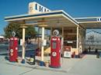 41 best Retro Gas Stations images on Pinterest | Gas station, Old ...