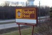 Budget Host Inn Fridley, MN - Booking.com