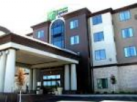Holiday Inn Express & Suites Kansas City Airport Hotel by IHG