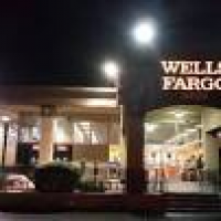 Wells Fargo Bank - 11 Photos & 12 Reviews - Banks & Credit Unions ...