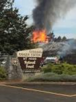 Brush fire leads to structure fire in Estacada