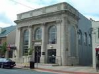 File:Wilmington Trust Company Bank Newark DE Apr 10.JPG ...
