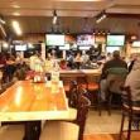 Hooters - 24 Photos & 32 Reviews - American (Traditional) - 5912 ...
