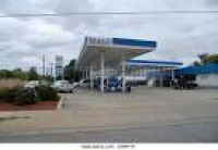 Mobil Gas Station Stock Photos & Mobil Gas Station Stock Images ...