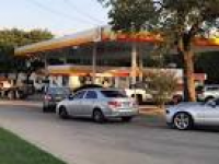 Gas stations running dry as drivers make mad dash to pumps | KXAN.com