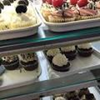 Simply Sweet - 12 Photos & 22 Reviews - Bakeries - 1010 Main St ...