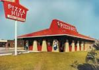 TBT: The Story of Pizza Hut's Red Roof
