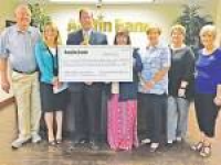 Austin Bank donates $3,575 to Lindale ISD Foundation | Lindale ...