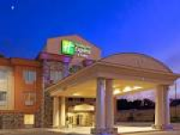 Holiday Inn Express & Suites Marshall Hotel by IHG