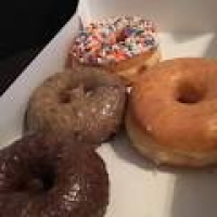Donut Palace - 16 Photos & 18 Reviews - Donuts - 2113 Wells Branch ...