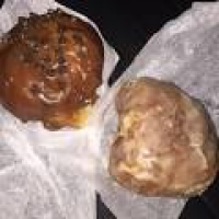 Stan's Donuts - 503 Photos & 692 Reviews - Bakeries - 10948 ...