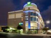 Holiday Inn Express & Suites San Antonio Rivercenter Area Hotel by IHG