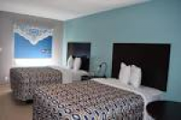 Woodfield Inn and Suites, Yoakum, TX - Booking.com