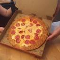 Pretzel crust pizza and the square pan pizza - Picture of Little ...
