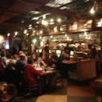Busy but still good service - Picture of Dogfish Head Alehouse ...