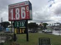 A Houston gasoline war drops prices again and again - Houston ...