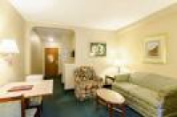 Comfort Inn Grundy - UPDATED 2017 Prices & Hotel Reviews (Virginia ...