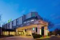 Holiday Inn Roanoke - Tanglewood, VA - Booking.com