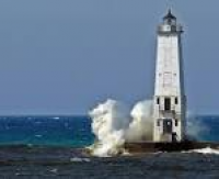 Power of the Storm: 44 Ferocious Waves Attacking Lighthouses