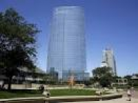 Northwestern Mutual's 32-floor Tower and Commons in downtown ...